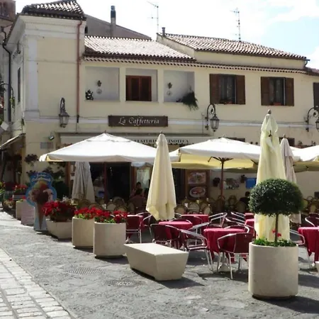La Casa In Piazza 아파트 마라테아